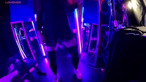 Snapshot of julythequeen chatting on October 2025 12:36:01 AM Julie online show from October 2025 12:36:01 AM