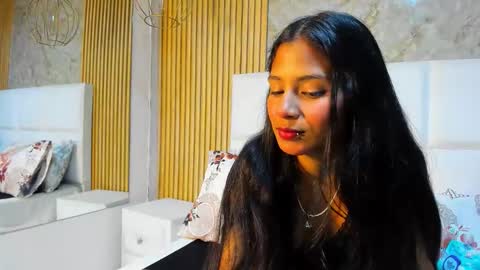 Snapshot of juna_hyl chatting on March 2026 03:33:01 AM juna_hyl online show from March 2026 03:33:01 AM
