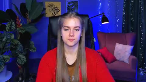 junewoods online show from March 2026 07:14:01 AM