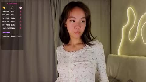 Bella online show from September 2025 06:09:01 PM