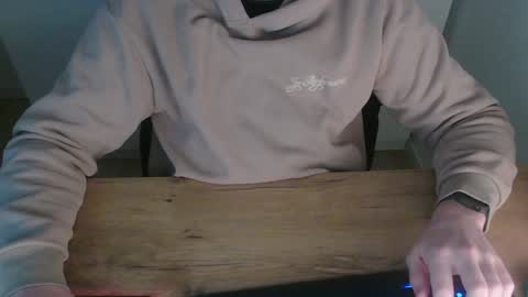 junk2711 online show from January 2025 02:49:01 PM