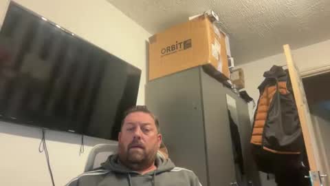 Junky online show from October 2025 04:05:02 PM