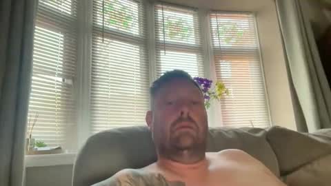 Junky online show from April 2026 11:12:01 AM