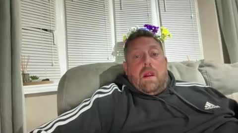 Junky online show from April 2026 09:13:01 PM