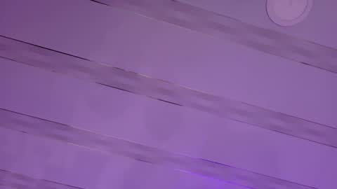 Scarlett online show from November 2025 04:01:02 AM