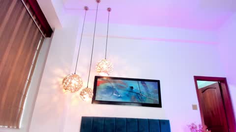 Jupiter Fox online show from January 2025 05:37:02 PM