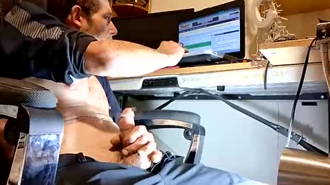 jusntym online show from October 2025 08:07:01 AM