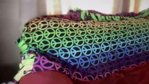 Flirty influncer online show from February 2025 08:47:02 PM