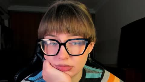 Nika and Mark online show from February 2026 03:40:01 AM