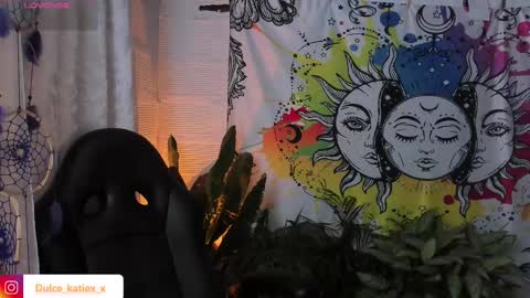 Sofia online show from February 2025 01:32:01 AM