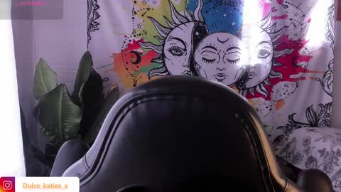 Sofia online show from February 2025 09:09:01 PM