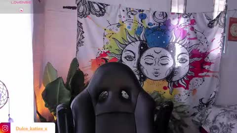 Sofia online show from February 2025 01:17:02 PM