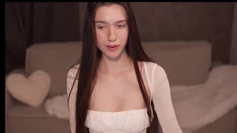 Katarina online show from October 2025 07:56:02 PM