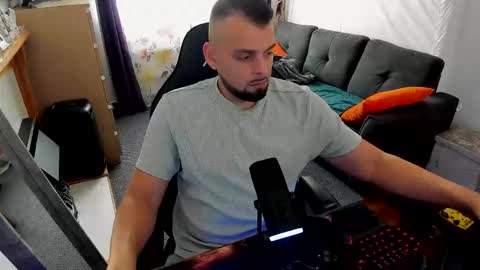 justforfunchriss online show from October 2025 09:43:02 AM