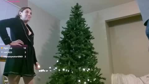 justhavingfunfucking online show from December 2025 02:17:02 AM