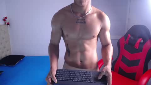 JUSTIN ANDREW online show from October 2025 03:29:02 AM