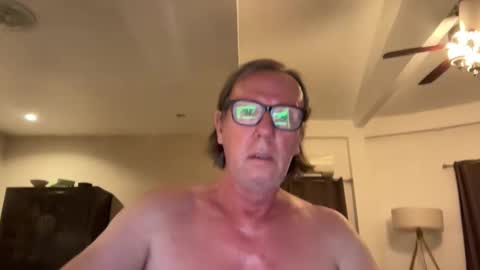 Snapshot of justin_hornyyyy chatting on December 2025 11:28:02 AM justin_hornyyyy online show from December 2025 11:28:02 AM