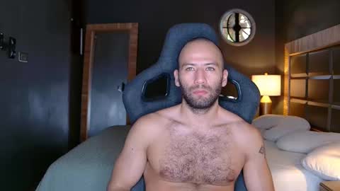 Justin online show from March 2025 03:39:01 PM