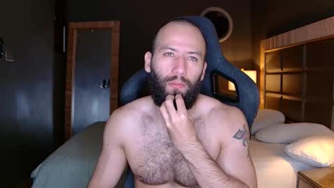 Justin online show from October 2025 10:12:01 AM