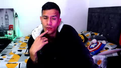 JUSTIN online show from October 2025 03:27:02 AM