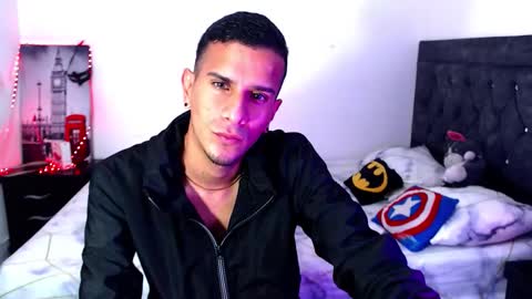 JUSTIN online show from October 2025 06:21:01 PM