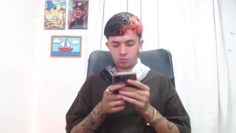 Justine online show from December 2024 09:00:01 AM