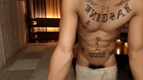 justine_hunk online show from February 2025 05:10:02 AM