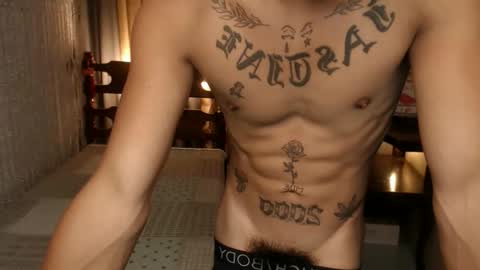 justine_hunk online show from November 2025 05:18:02 AM