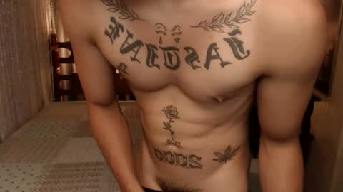 justine_hunk online show from June 2026 07:28:01 AM
