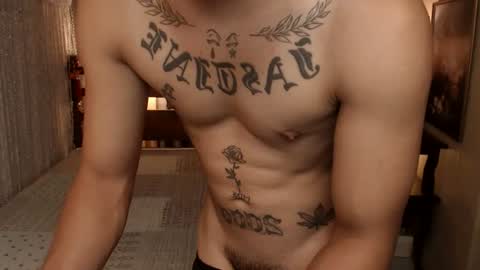 justine_hunk online show from June 2026 06:48:02 AM