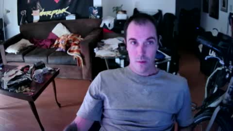 justinelsmith online show from October 2025 05:05:02 AM