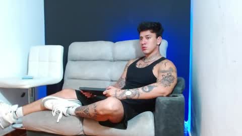 justinfuller_31 online show from April 2026 04:48:01 AM