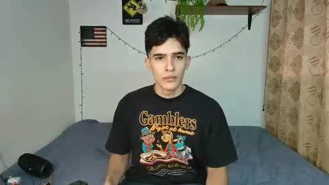 Snapshot of justinsinner1 chatting on February 2025 09:06:02 PM justinsinner1 online show from February 2025 09:06:02 PM