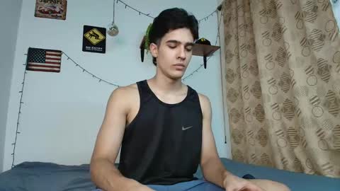 Snapshot of justinsinner1 chatting on February 2025 10:09:02 PM justinsinner1 online show from February 2025 10:09:02 PM