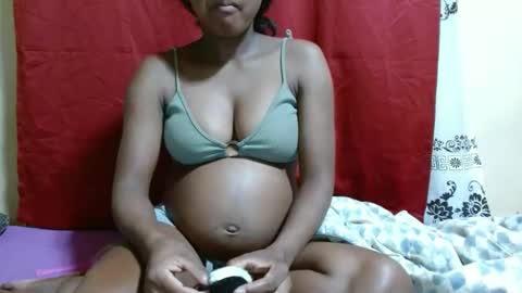 Justlhot online show from January 2025 12:10:01 AM