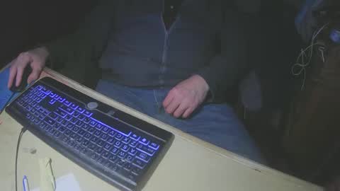 Snapshot of justme39057 chatting on February 2025 08:31:01 PM Justme39057 online show from February 2025 08:31:01 PM