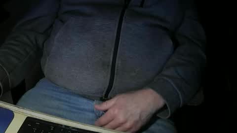 Snapshot of justme39057 chatting on February 2026 06:47:01 PM Justme39057 online show from February 2026 06:47:01 PM