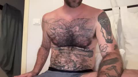 justmeandyou00 online show from September 2025 04:39:02 PM