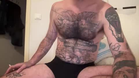 justmeandyou00 online show from December 2025 11:06:02 AM