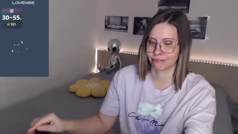 Snapshot of justmexy7 chatting on January 2025 05:44:02 AM Julie online show from January 2025 05:44:02 AM