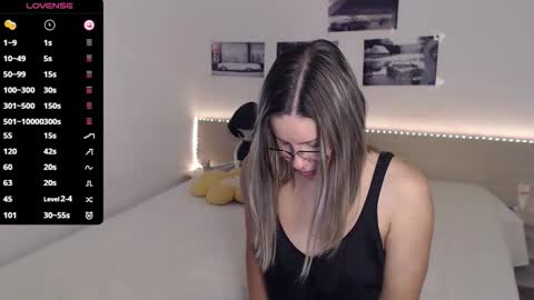 Snapshot of justmexy7 chatting on October 2025 04:10:02 AM Julie online show from October 2025 04:10:02 AM