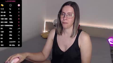Julie online show from June 2026 03:40:02 PM