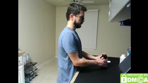 M. Dean online show from November 2025 08:58:01 AM