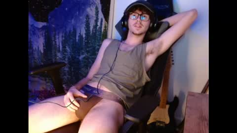 juststonie online show from November 2025 10:37:02 AM