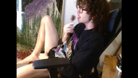 juststonie online show from December 2025 01:05:02 PM