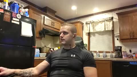 justus0624 online show from November 2025 03:23:02 AM