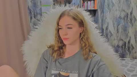 Juxsy online show from November 2025 05:05:02 PM