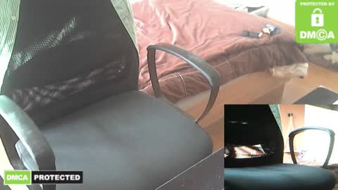 Snapshot of k1ze chatting on December 2025 12:55:01 PM Tonio online show from December 2025 12:55:01 PM