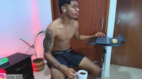 k_florez online show from February 2026 09:27:02 AM