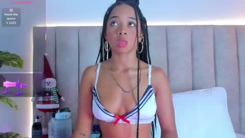 kaarol01 online show from December 2025 02:51:02 AM